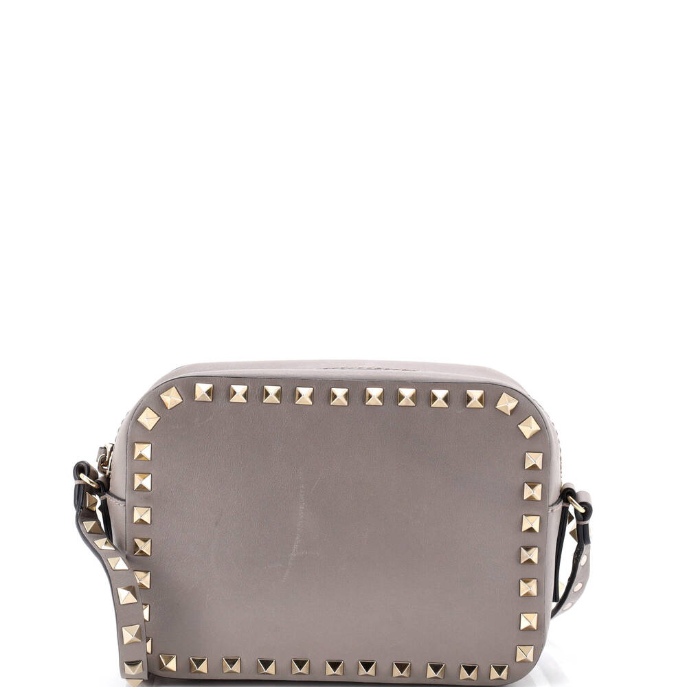 Valentino Garavani Rockstud Camera #257260V97B